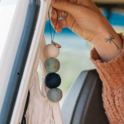 Smelly Balls Cove Set - Coastal Drift